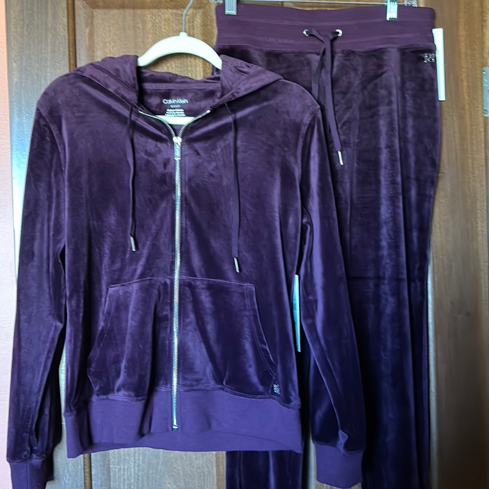 Lounge Set, Size S, purple velour